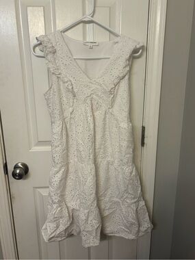 White Eyelet V-neck Top